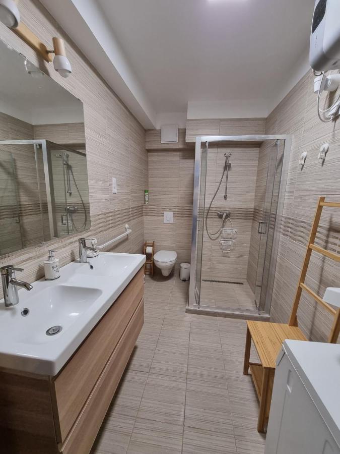 Bibi Terasz Apartman Balatonlelle Eksteriør billede